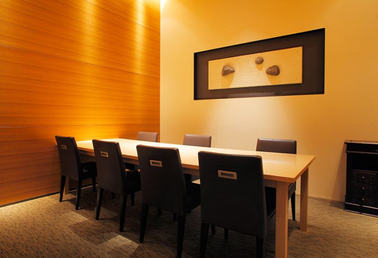 Private room / YAE